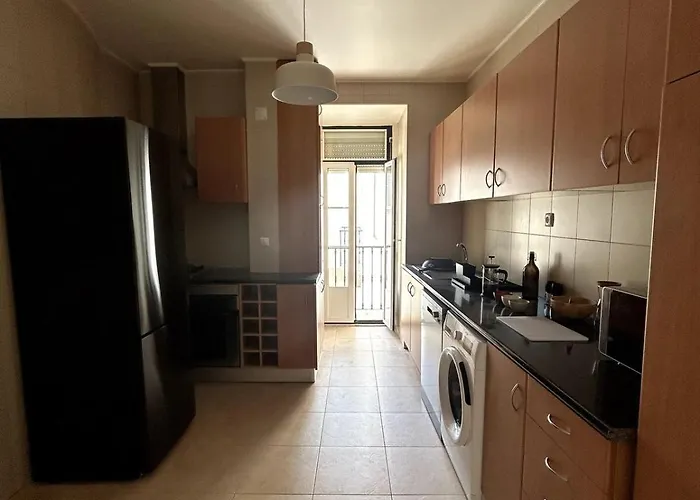 Stylish & Quite Flat In Centre - Cais Do Sodre * Lizbona