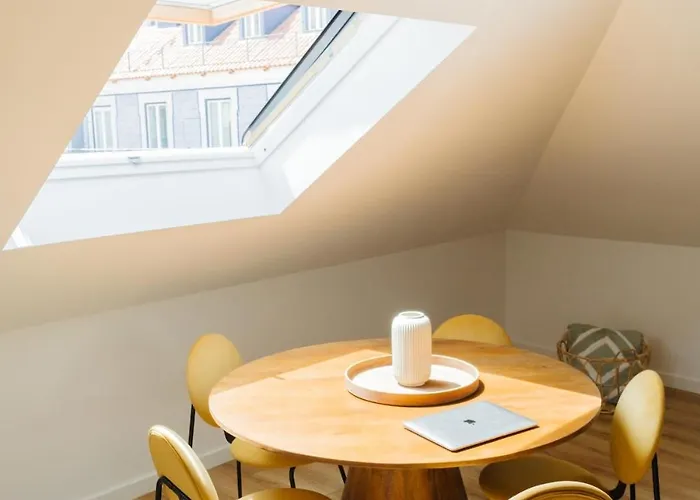 Stylish & Quite Flat In Centre - Cais Do Sodre Apartament Lizbona