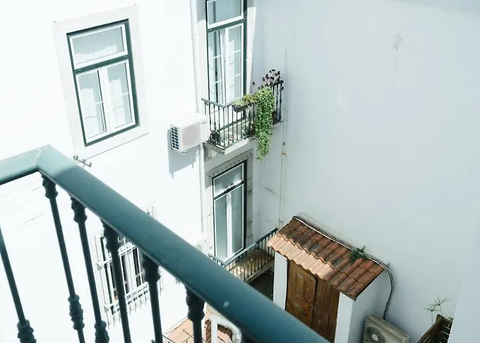 Apartament Stylish & Quite Flat In Centre - Cais Do Sodre *