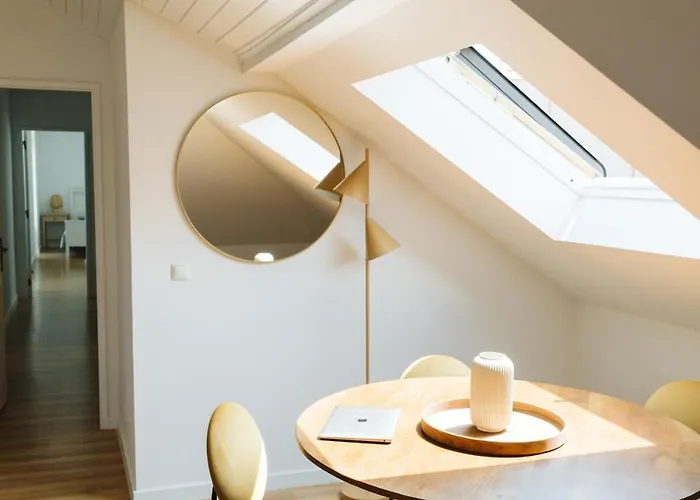 Stylish & Quite Flat In Centre - Cais Do Sodre Apartament *