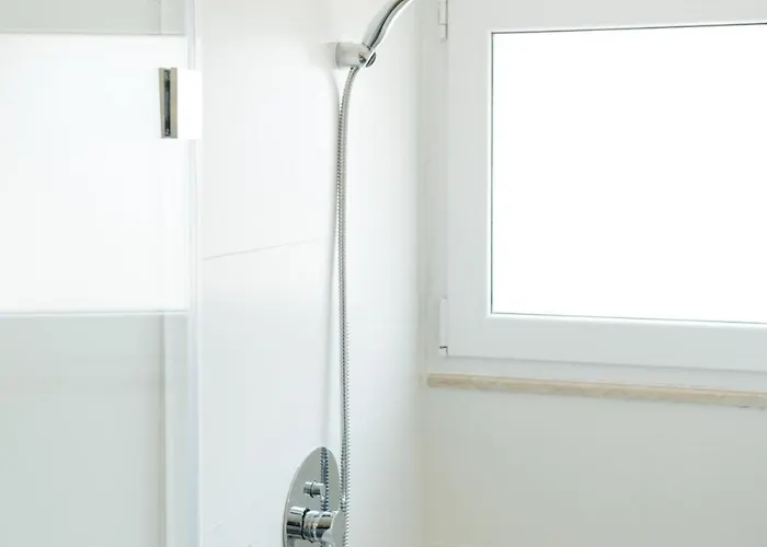 Stylish & Quite Flat In Centre - Cais Do Sodre Apartmán