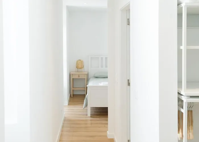 Stylish & Quite Flat In Centre - Cais Do Sodre * Lisboa